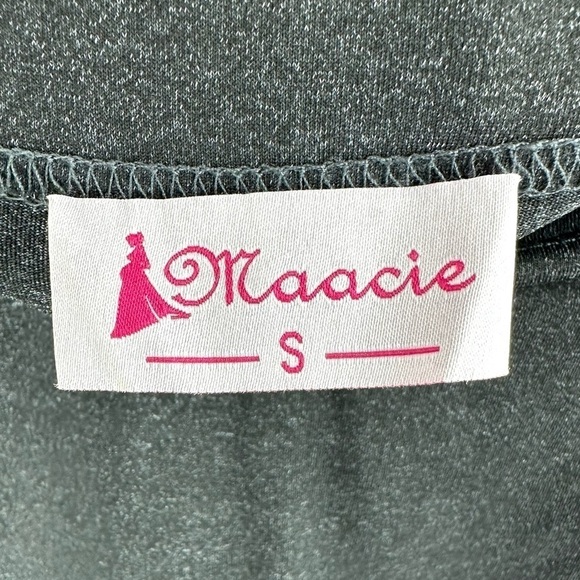 Maacie Maternity Shorts Leggings Size Small Athleisure Workout Gray Stretch - Picture 5 of 11